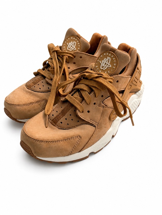 Nike Other - Nike Men’s Huarache Sneaker - Tan/Brown